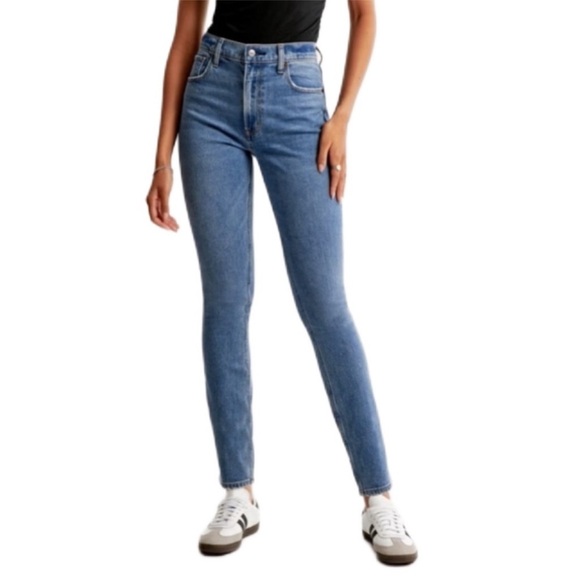 Abercrombie & Fitch The Skinny High Rise SZ 25/0S Medium Rinse - Picture 2 of 16